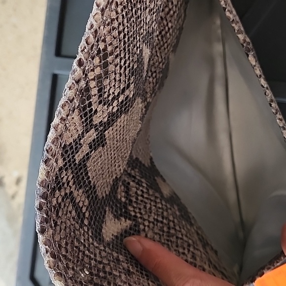 Michael Kors Python iPad Case - Picture 4 of 5